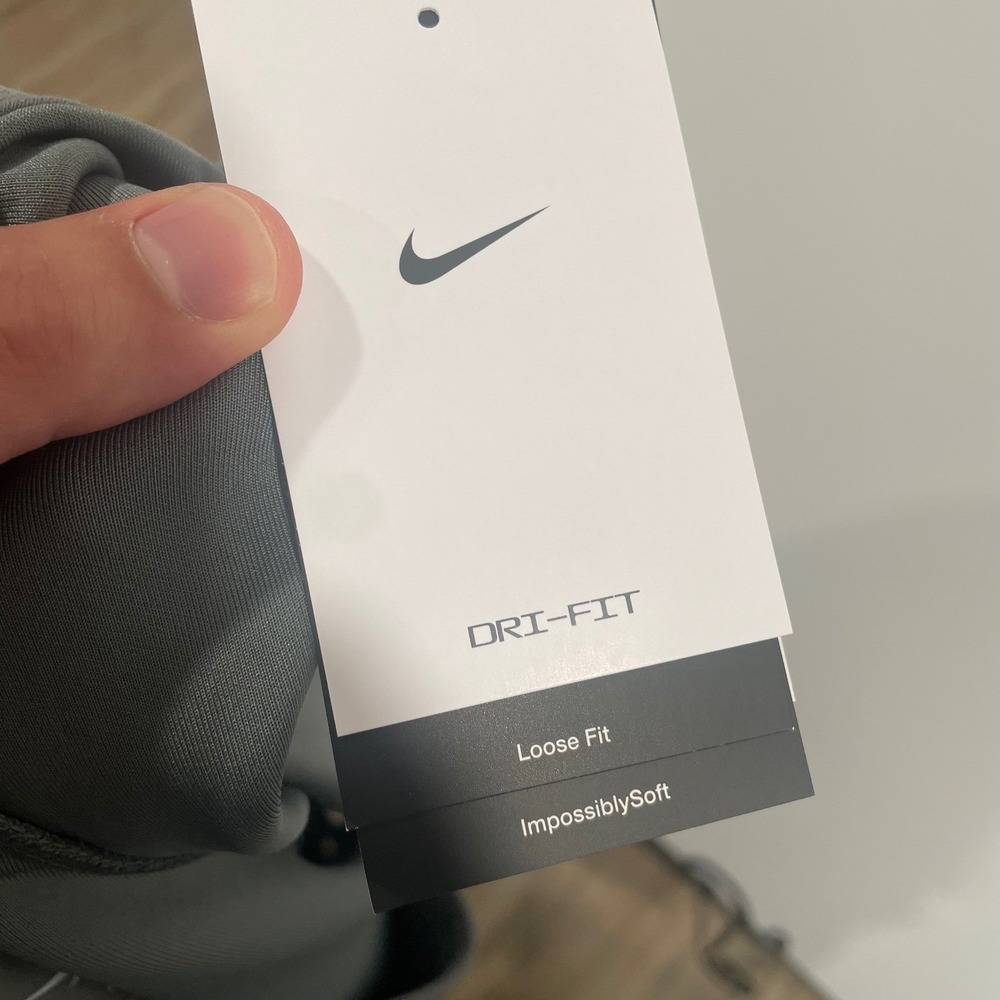 Nike 24.7 Impossibly Soft Cardigan Mens Large Grey HQ6948-084 Loose Fit NWT $125 - Picture 8 of 10